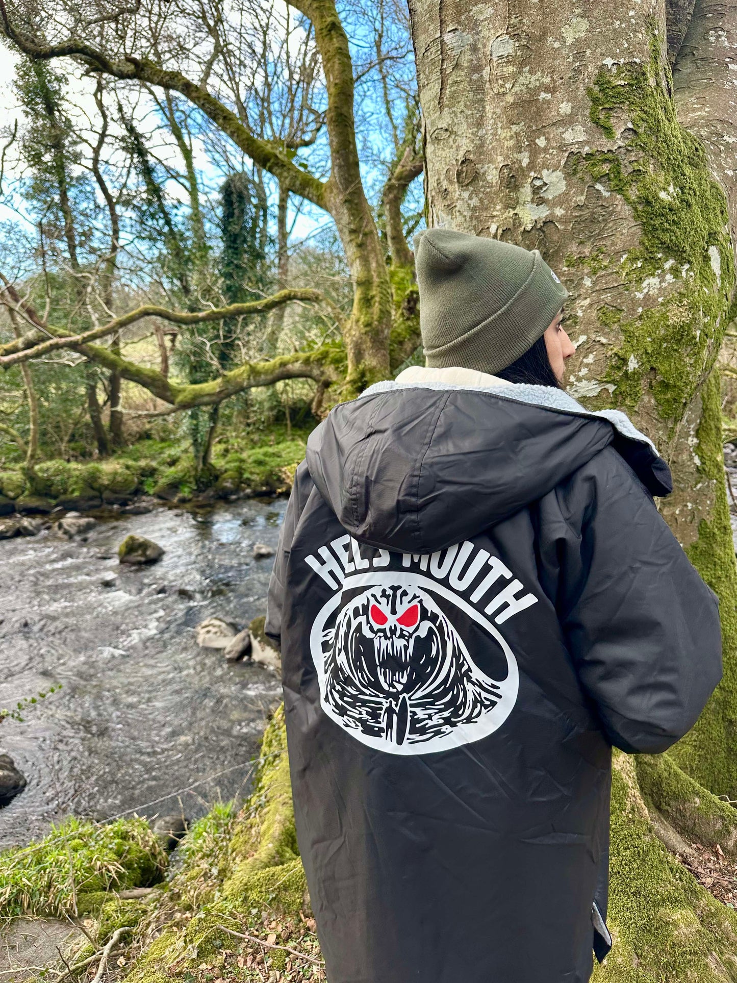 Rocksurf Changing Robe - Hell's Mouth