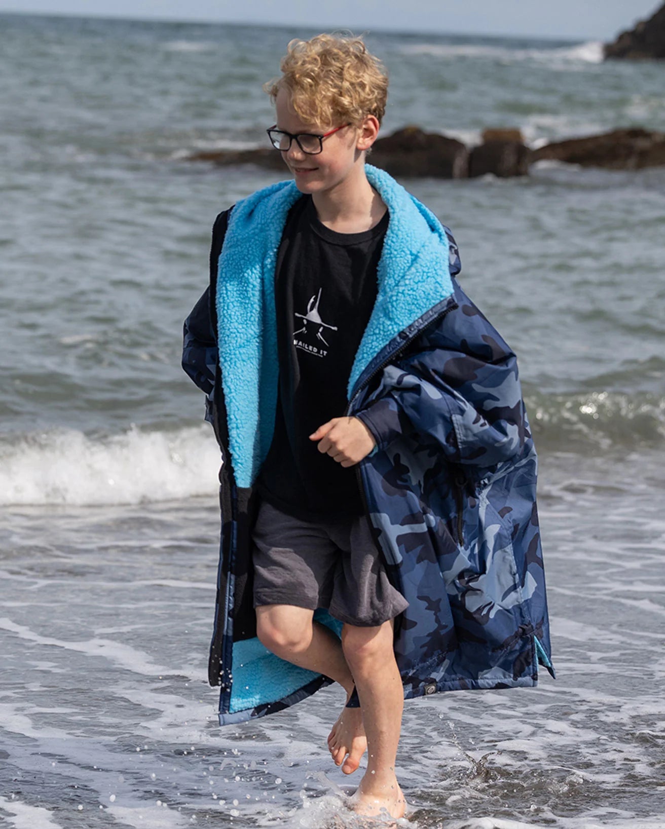 DryRobe Advance Long Sleeve Changing Robe Kids (Blue Camo)