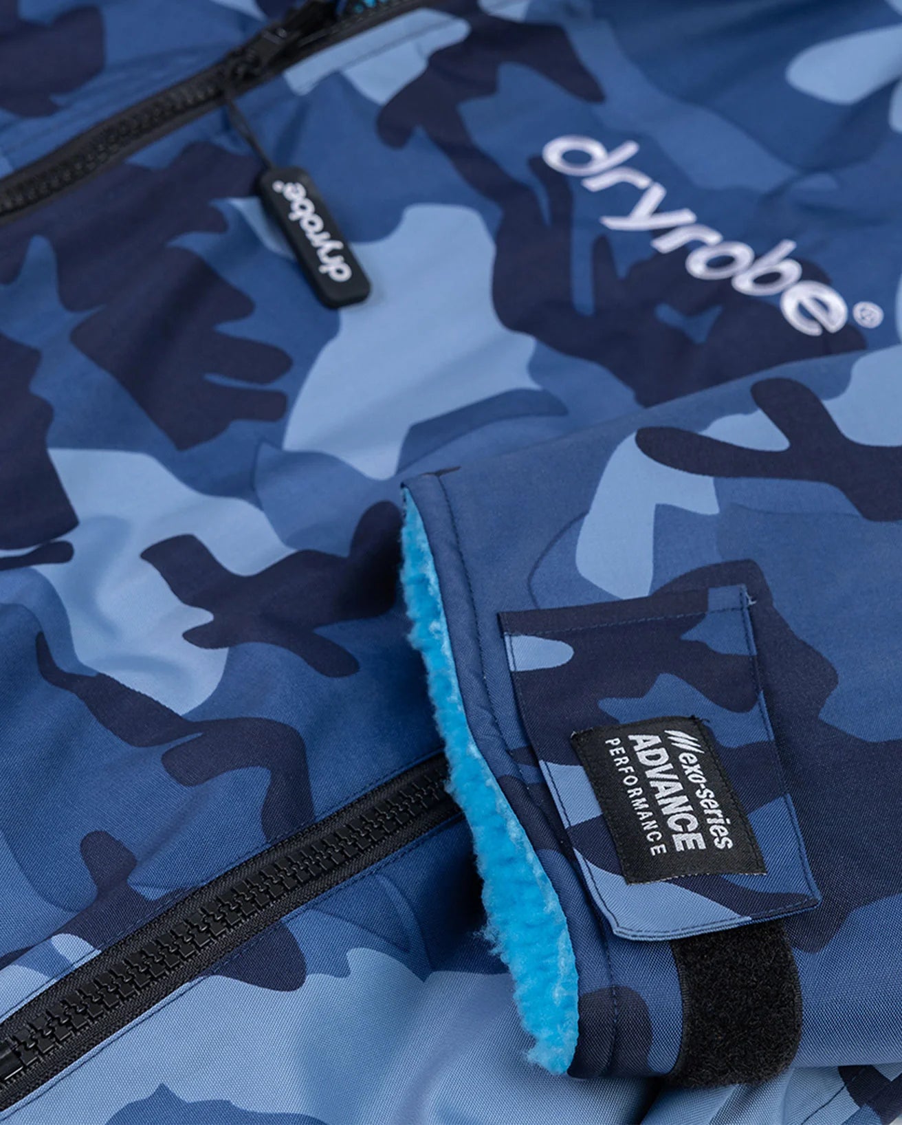 DryRobe Advance Long Sleeve Changing Robe Kids (Blue Camo)